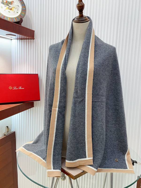 Loro Piana Cloak LPC00037 Loro Piana Cloak LPC00037